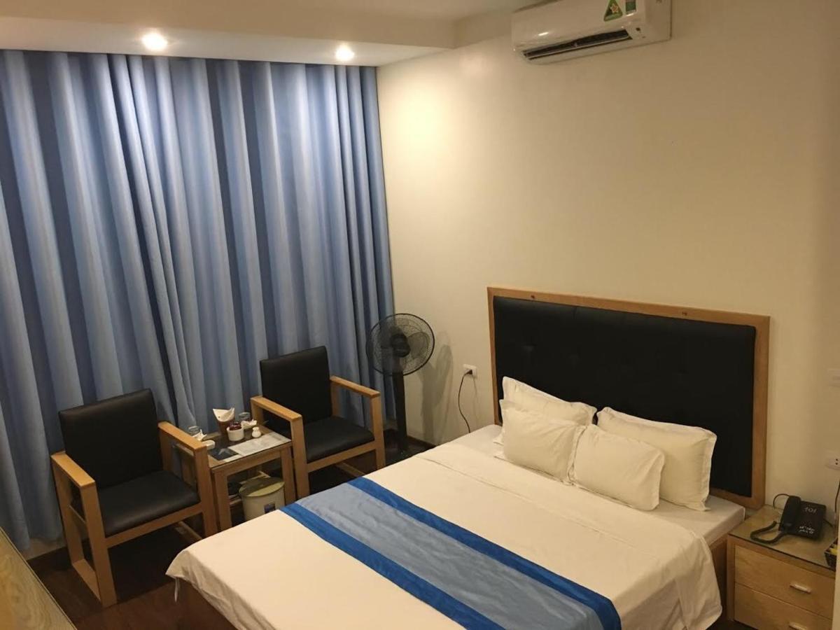 Hotel Royal Van Lung ภายนอก รูปภาพ